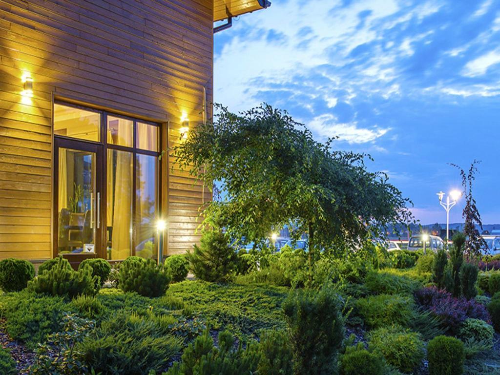 Hotel Oriza Gdów Εξωτερικό φωτογραφία
