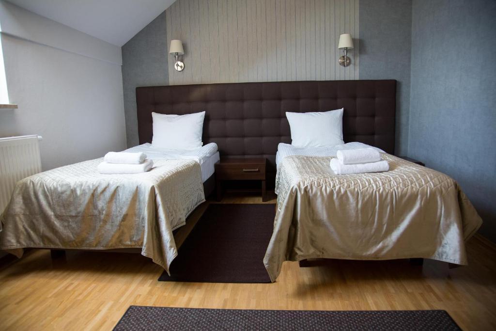 Hotel Oriza Gdów Εξωτερικό φωτογραφία